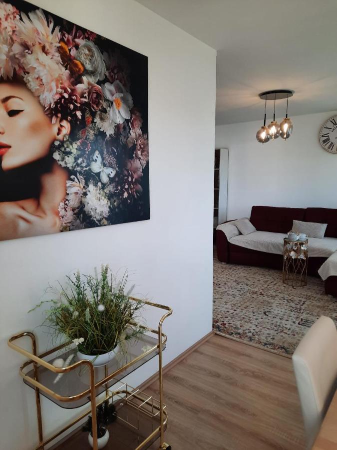 Moderne 3Zimmer Wohnung, In Koenigsbrunn Bei Augsburg Kültér fotó